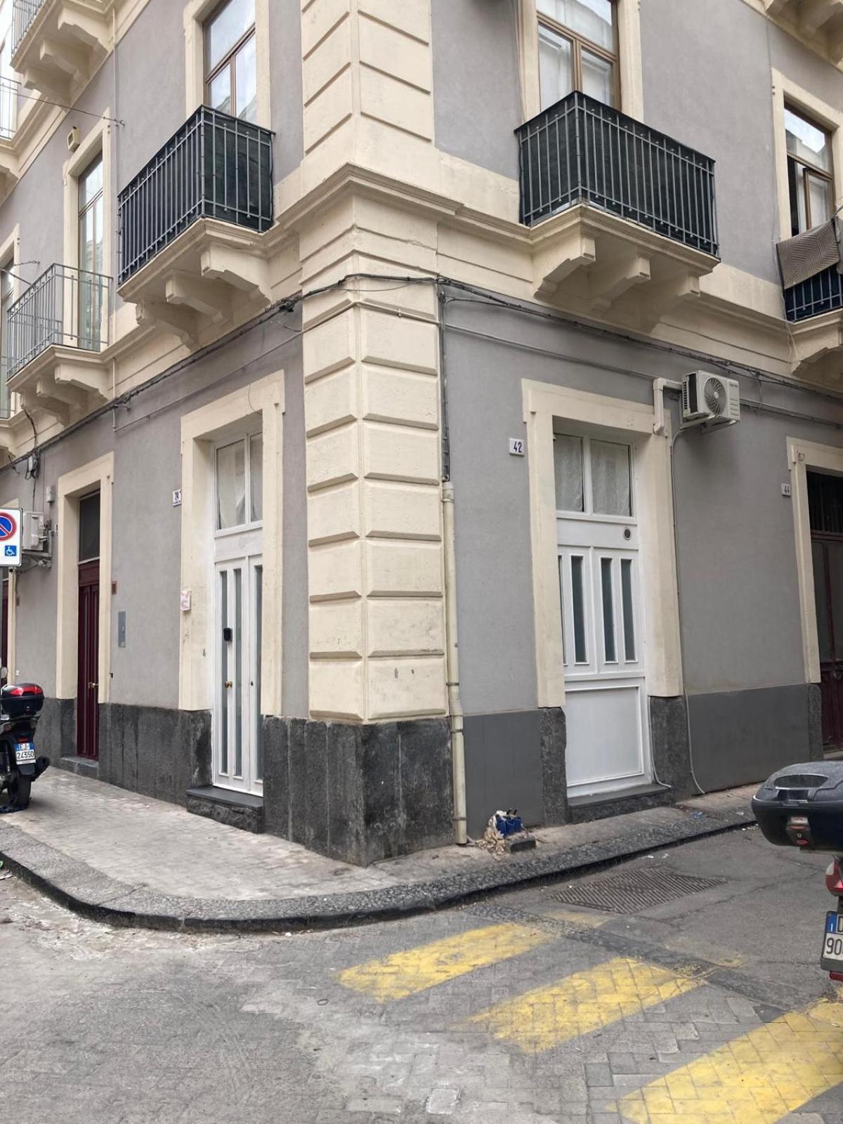 Casa Vacanze Eleonor كاتانيا المظهر الخارجي الصورة